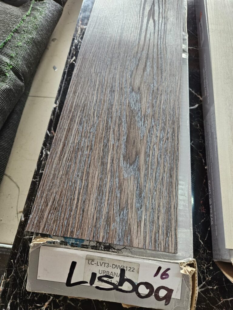 Piso Vinilíco LVT Urbana - Lisboa